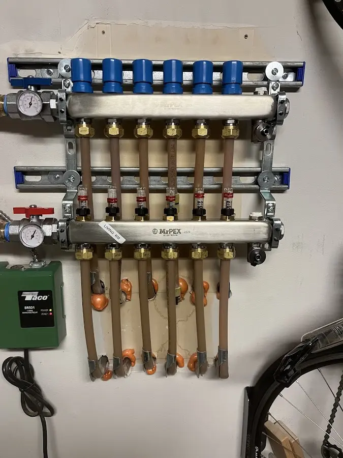 Plumber performing Gas Leak Detection at a residential property in Lakeview